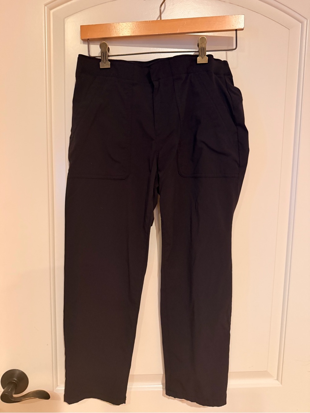 Women’s Horizon High Rise Straight Leg Cropped Pants size 4 EUC